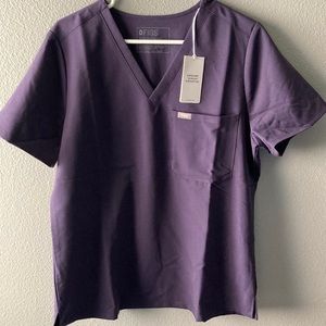 Figs Catarina One Pocket Scrub Top, Purple Shadow, BRAND NEW WITH TAGS